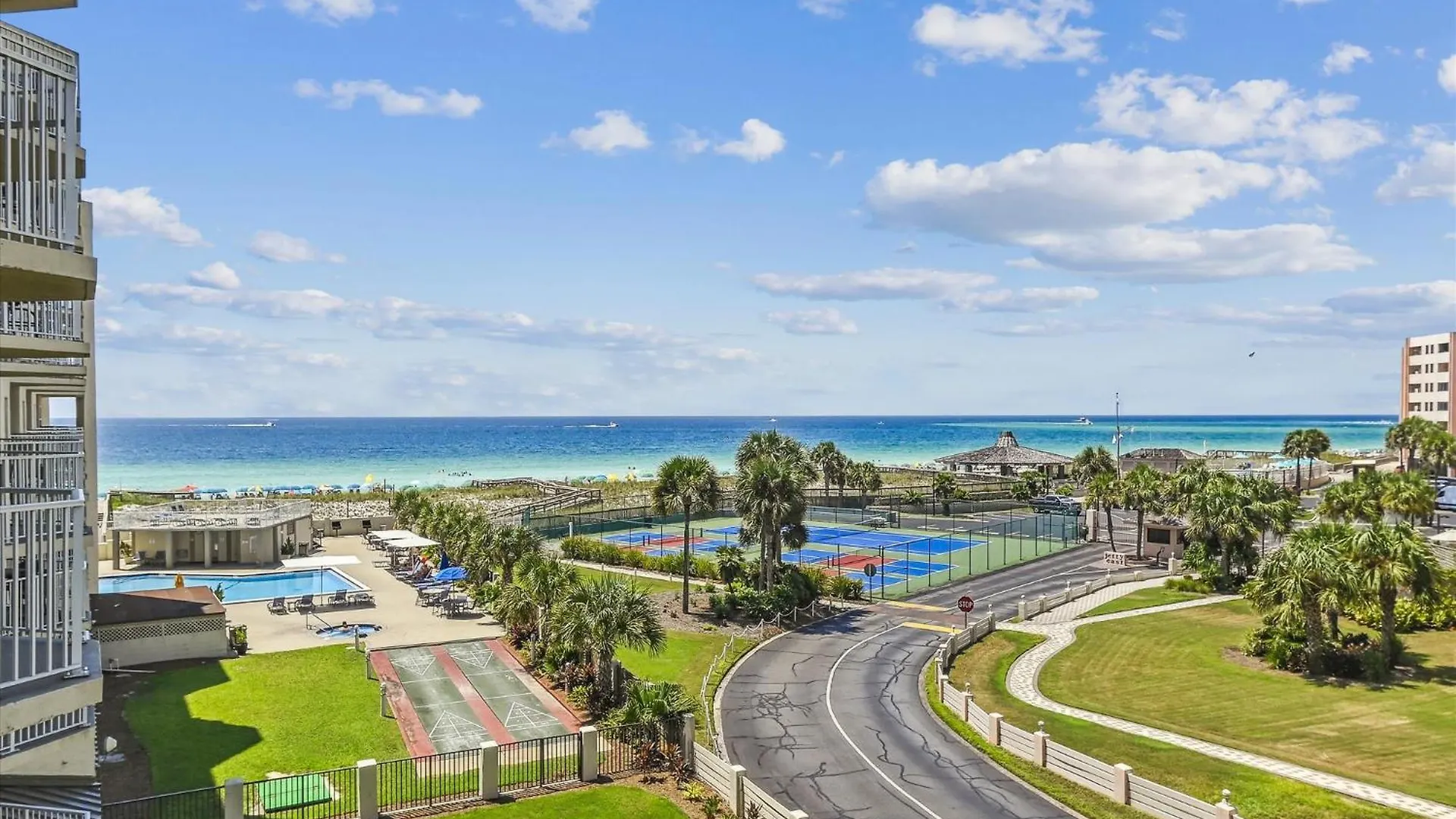 Inlet Reef 315- By Holiday Isle Properties Destin Apartment